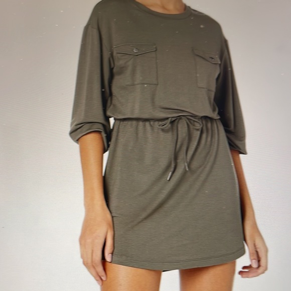 NWT BB DAKOTA LONG SLEEVE FRENCH TERRY MINIDRESS - Picture 1 of 7